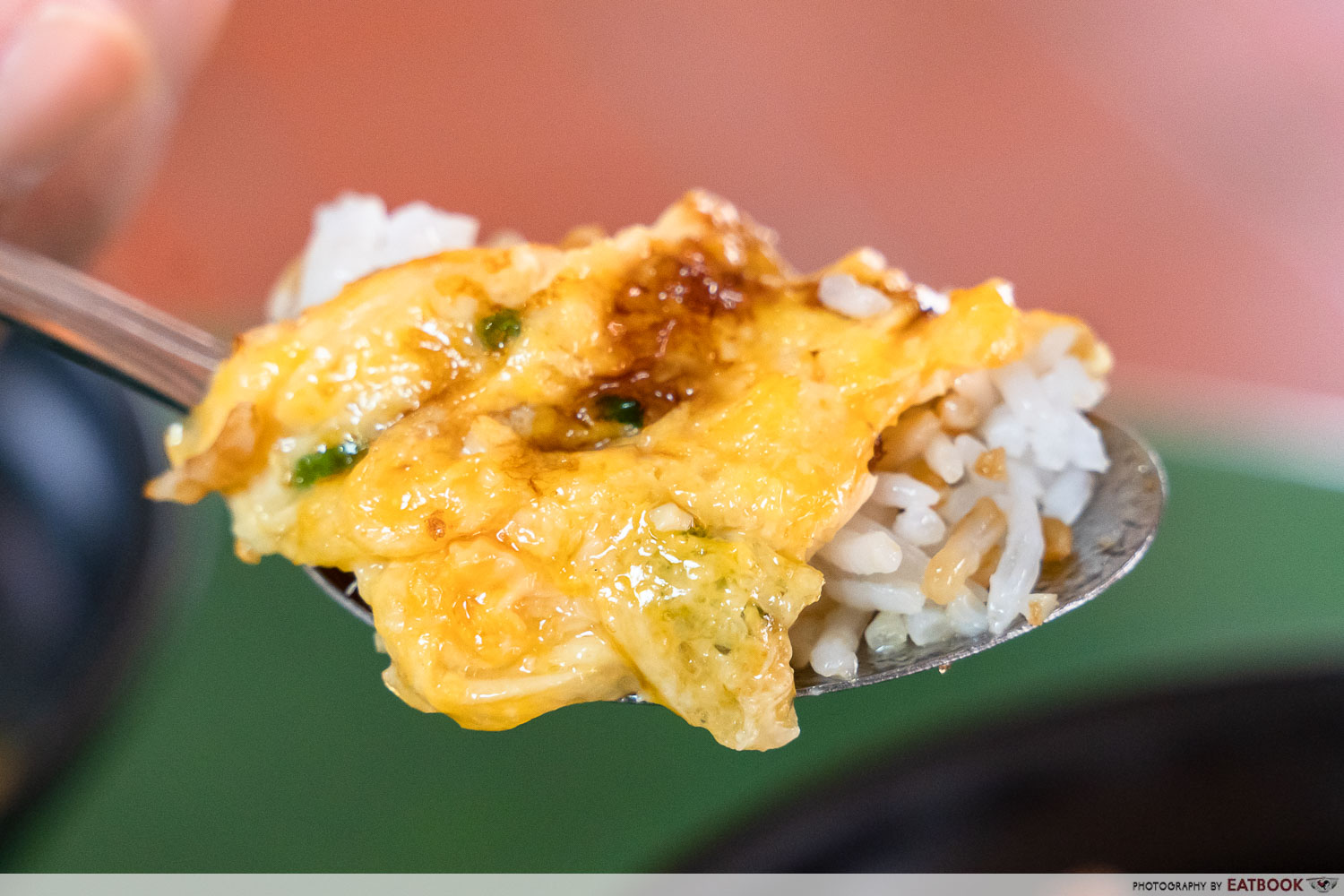closed-up-scrambled-egg